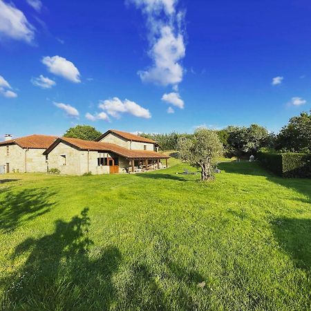 Casa De Campo Con Piscina, Entera O Por Habitaciones Amoeiro Kültér fotó