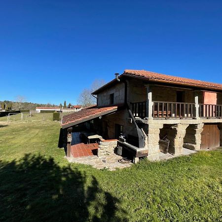 Casa De Campo Con Piscina, Entera O Por Habitaciones Amoeiro Kültér fotó