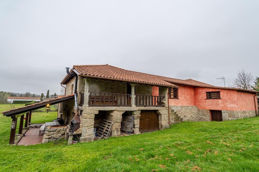 Casa De Campo Con Piscina, Entera O Por Habitaciones Amoeiro Kültér fotó