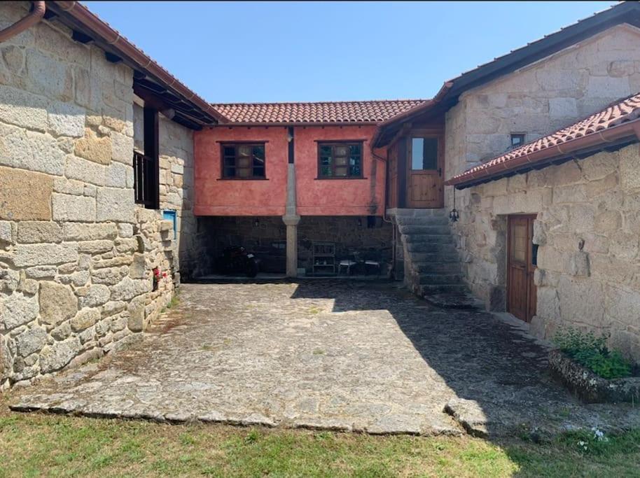 Casa De Campo Con Piscina, Entera O Por Habitaciones Amoeiro Kültér fotó